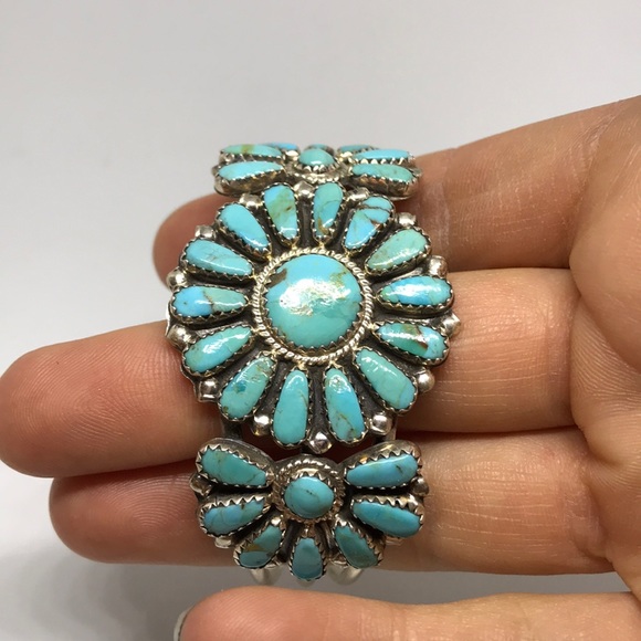 Zuni Turquoise and Sterling Silver Bracelet - Picture 3 of 10